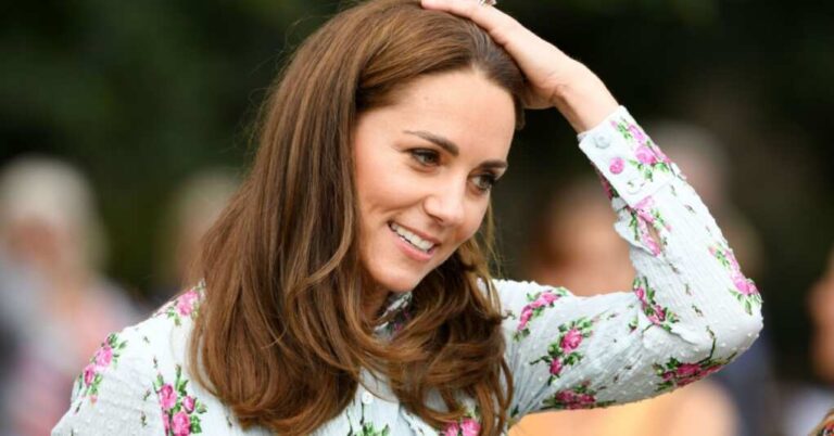 Kate Middleton’s Cancer Confession Hijacked by Internet Conspiracists Kate Middleton’s Cancer Confession Hijacked by Internet Conspiracists