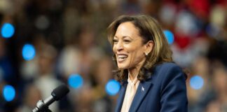 lev radin / Shutterstock.com