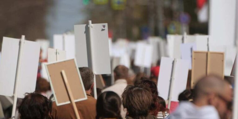 Top Democrat Blows Whistle On His Party’s Self-Destruction