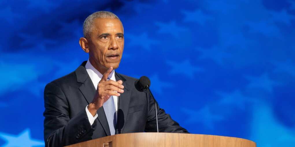 Peter Serocki / Shutterstock.com